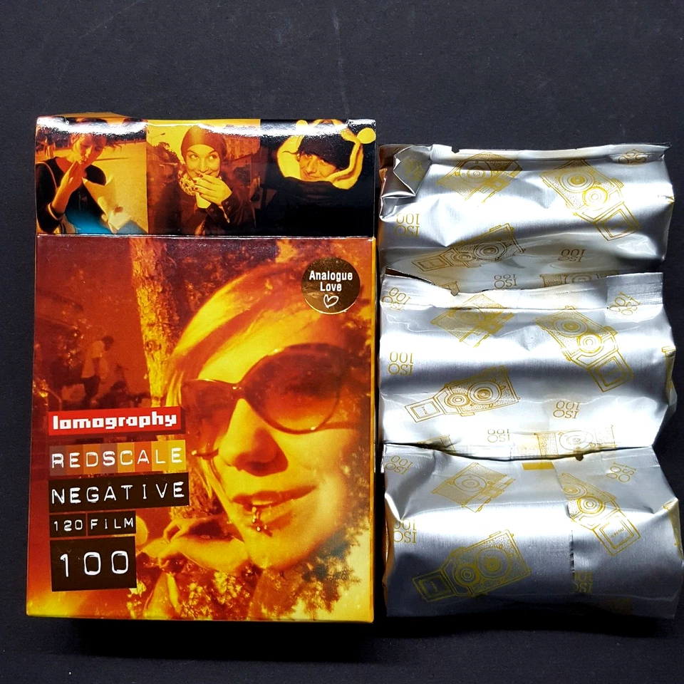 Lomography F4120C3 120 Color Negative Film 400 3-pack