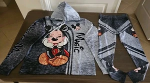 Sudadera con capucha Mickey Mouse Magic talla S nueva con etiquetas - Imagen 1 de 6