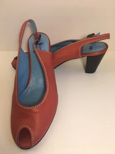 THIERRY RABOTIN ORANGE BROWN CALF SLINGBACK MID HEEL SANDALS 38.5 - Picture 1 of 9
