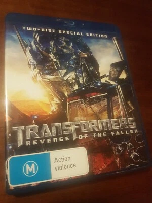 TRANSFORMERS Revenge Of The Fallen BLURAY 2 Disc Special Edition  - Image 1 of 4