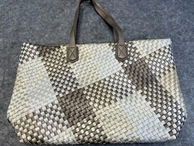 Bolso de Mano Grande Sondra Roberts SR2 Tejido de Cesta Cuero Vegano Foto 1 de 4