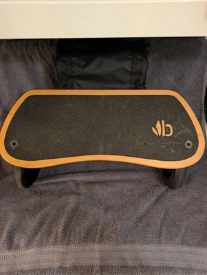 Mini tabla de paseo Bumbleride en negro Foto 1 de 4