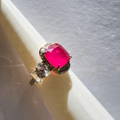 Bomb Party Empowered Diva Size 7 LC Pink Sapphire On Gold - Image 1 of 4