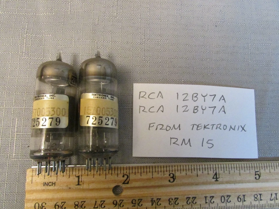 (2) Par de pegatinas de radio 12BY7A RCA Tektronix a juego Foto 1 de 1