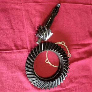 FORD 8" MOTIVE 4.62 RING & PINION W/ORIGINAL SHIM SLIGHTLY USED - Picture 1 of 8