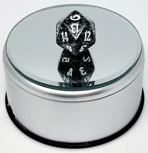 Magic the Gathering: Torment Spindown D20 Lifecounter Die Black - Picture 1 of 3