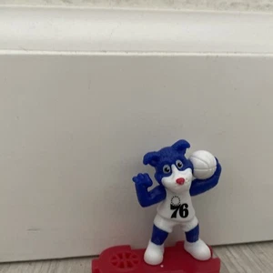 Franklin The Dog - Philadelphia 76ers - Kinder Joy Egg NBA Maskottchen Spielzeug Überraschung - Bild 1 von 1
