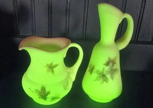 Fenton Giallo Birmano Satinato Autunno Foglia d'Acero Blush Dipinto a Mano Vetro UV - Foto 1 di 5