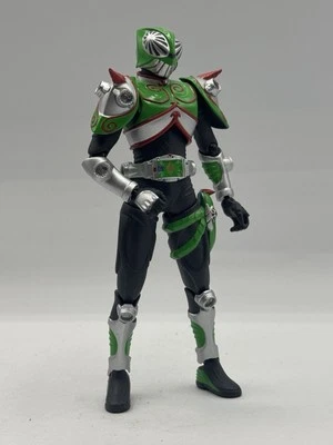 Figura de acción S.H.FIGUARTS Kamen jinete enmascarado Ryuki Verde Bandai Tamahii Foto 1 de 4