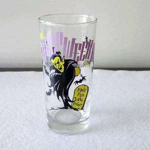 VTG RARE Bennigans Creep Week Dracula Halloween Drinking Glass 1994 - Picture 1 of 6