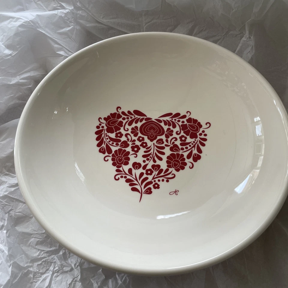 Portmeirion Jan Constantine 13inch Low Bowl Red Heart Made In England Perfect - Image 1 of 4