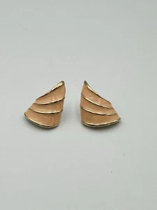 Vintage Peach Enamel Gold Tone Fan Earrings 1980s Sculptural Post Earrings - Picture 1 of 2