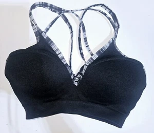 Fruit Of The Loom Size XS Tshirt Bra Girls Gray Black wireless NWOT - Picture 1 of 3
