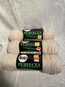 Lote De Colección De 3 Madejas De Hilo De Lana Perfecta Orlon Nuevo De Lote Antiguo - Imagen 1 de 5