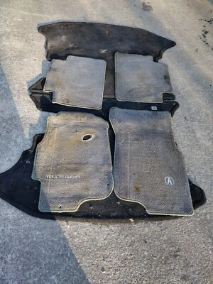 94-01 ACURA INTEGRA OEM FLOOR MAT SET - LEFT RIGHT FRONT REAR OEM 1994-2001 - Image 1 of 4