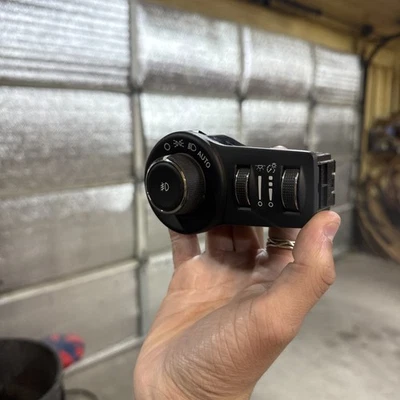 2015-2021 JEEP RENEGADE FAROL AUTOMÁTICO FAROL DE NEBLINA E INTERRUPTOR DIMMER FABRICANTE DE EQUIPAMENTO ORIGINAL - Imagem 1 de 4