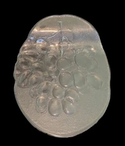 Vintage KOSTA BODA Grape Serving Plate Tray ANN WARFF Sweden Glass 8.5” Cheese - Picture 1 of 10