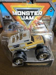 Monster Jam Monster Truck WRECKREATION RV Serie 33 World Finals 1:64 Spin Master - Picture 1 of 7