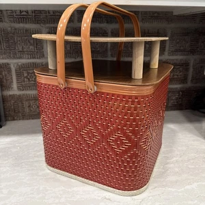 Vintage wood-woven 2 tone Redmon/Red-Man square picnic basket- Pie Shelf - Picture 1 of 18