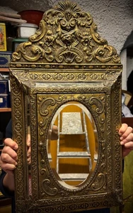 Prächtige antike Messing Wandgarnitur um 1900 mit Spiegel, Bürsten – Historismus - Bild 1 von 24
