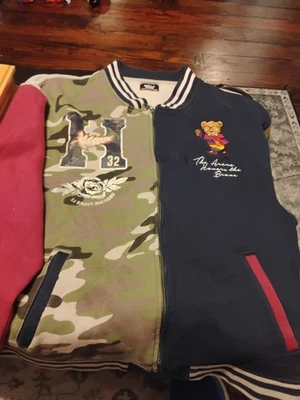 Hustle Gang Camo Jacket Size    "Pit To Pit &    "Shoulder To Waist  Foto 1 de 4