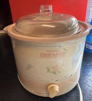 Rival 2.5 QT Crock Pot Floral Slow Cooker 3120 Plastic Lid Vintage Works Great - Image 1 of 4