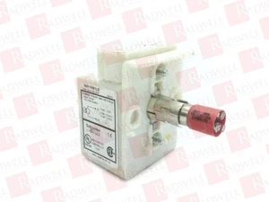 SCHNEIDER ELECTRIC 9001KM1LR / 9001KM1LR (NEW IN BOX) - Picture 1 of 1