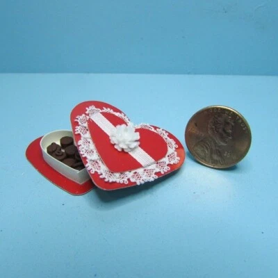 Casa de Muñecas Miniatura Corazón Caja de San Valentín Chocolate Caramelo SH0031 Foto 1 de 2