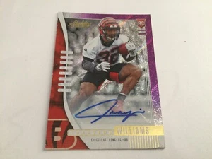 2019 Panini Absolute Rookie Signatures Trayveon Williams #150 Rookie Auto RC SP - Picture 1 of 2