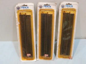 Neu in Verpackung Bachmann #1511 HO 9" gerades Gleis 4 Stück pro Packung, Menge 3 Packungen - Bild 1 von 2