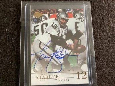 2001 UD Legends auto Ken Stabler - Image 1 of 2