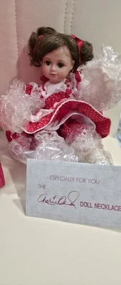 Marie Osmond Porcelain Doll, curly brown hair"very Beary in love tury  - Image 1 of 4