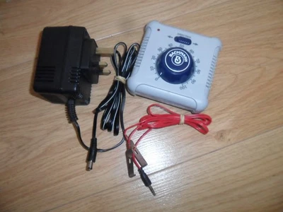 Bachmann 5 Power Controller for Hornby OO Gauge Model Railway Train Sets - Image 1 of 3