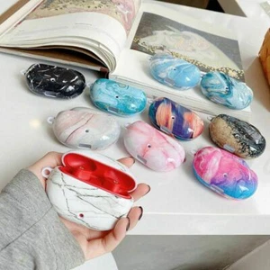 Funda rígida brillante de mármol para PC para auriculares Beats Studio Buds dientes azules - Imagen 1 de 22