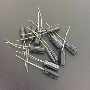 Condensador electrolítico de aluminio Jamicon SK 5x11 mm 20 un. 6.3V 47uF 6.3V - Imagen 1 de 1