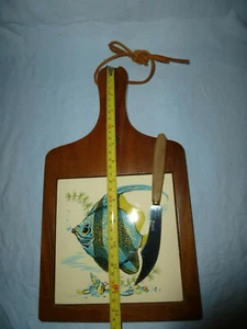 Käsebrett mit Messer - Schneidebrett - Käseplatte - 60er/70er Jahre retro - Bild 1 von 6