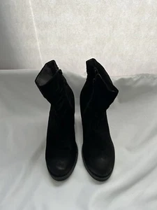 BC Born In California Ankle Boot High Heel Zip Up Black Faux Suede Size 7 Chic - Picture 1 of 7