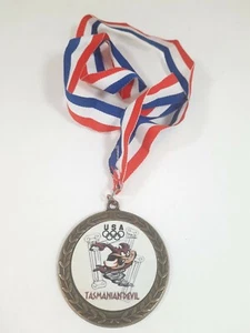 Vtg Taz 1996 USA Future Olympian Medallion Bugs Bunny Olympic Medal - Picture 1 of 7