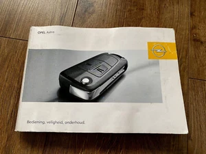 GENUINE VAUXHALL ASTRA OWNER MANUAL RADIO AUDO NAVI HANDBOOK CDTi SE SRi ecoFLEX - Picture 1 of 4