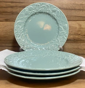 MIKASA ENGLISH COUNTRYSIDE - CELADON GREEN DP400 - 8 1/4" EMBOSSED SALAD PLATES - Picture 1 of 5