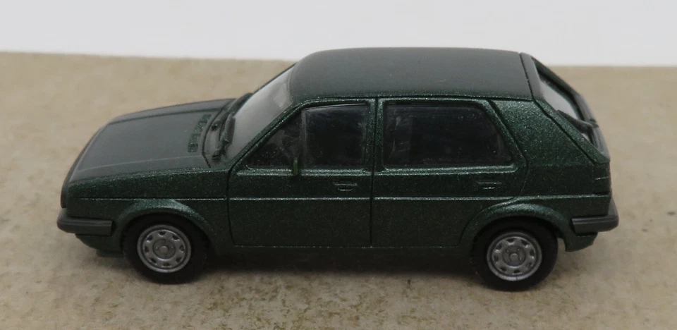 Herpa Ho 1/87 Volkswagen Golf II Facelift 4 Porte Verde Scuro No. Box #2048 - Immagine 1 di 4