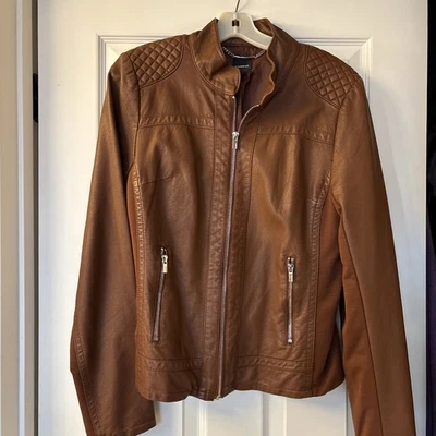 Chaqueta de motociclista de cuero sintético marrón EXPRESS grande para mujer Foto 1 de 4