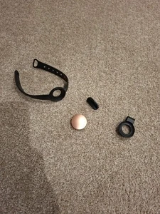 Misfit Shine 2 Rose Gold Fitness and Sleep Monitor with Band and Clasp - Picture 1 of 3