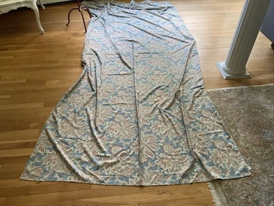 Waverly Large Rectangular Tablecloth Blue Botanical 120 X 60 Very Nice - Image 1 of 3