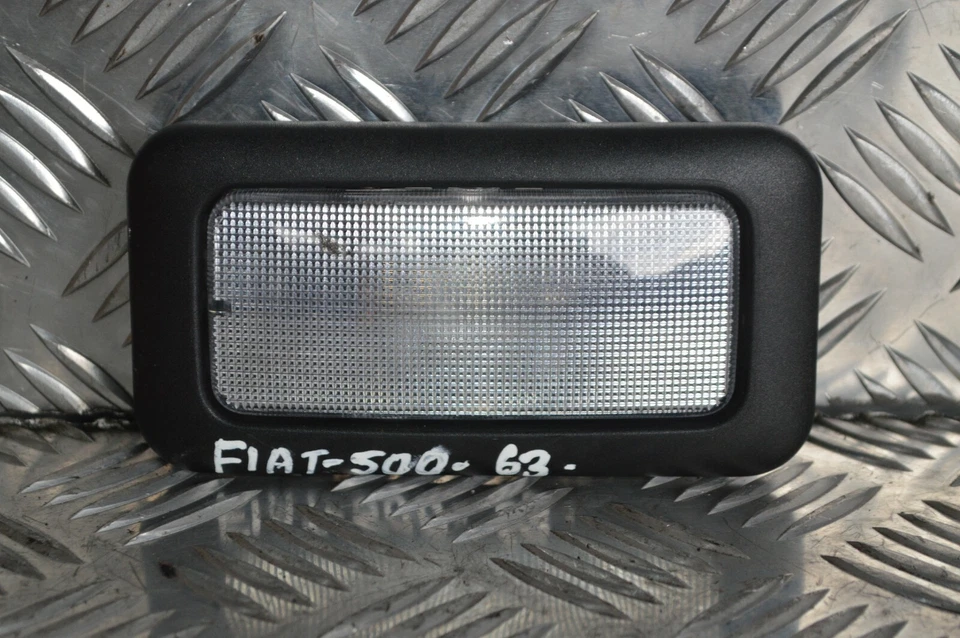 Luz de lectura de techo interior Fiat 500 735244962 2013 Fiat 500 techo Foto 1 de 4