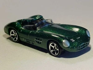 Scatola fiammiferi 3 pollici 1956 Aston Martin DBR1 1/64 pressofusa come nuova sfusa - Foto 1 di 5