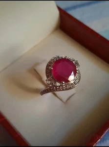 Anello in argento con rubino del Madagascar, SPEDIZIONE VELOCE E GRATUITA - Foto 1 di 5