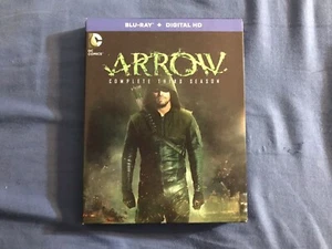 Arrow Season 3 - Picture 1 of 5