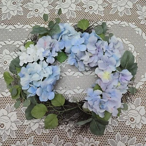 Ashland 22" runder blauer und lila Hortensie Blumenzweig Haustürkranz Blume - Bild 1 von 12