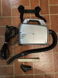 Hoover Platinum Collection Portable Shoulder Canister Vacuum SH10000 - Picture 1 of 5